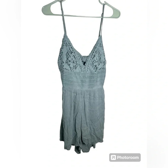 Ocean Drive Boho Romper Green Spaghetti Strap Back Tie Crochet Lace Top Size M - Picture 1 of 6